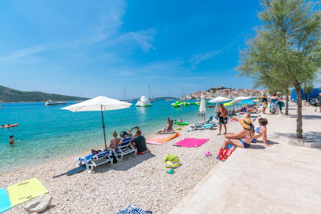 Apartment Belle Vue Primošten Екстериор снимка